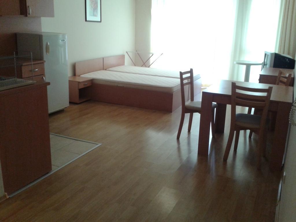 Panorama Beach Apartments Nessebar Chambre photo